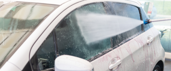Hero afbeelding Hoe verwijder ik vliegroest uit de lak?