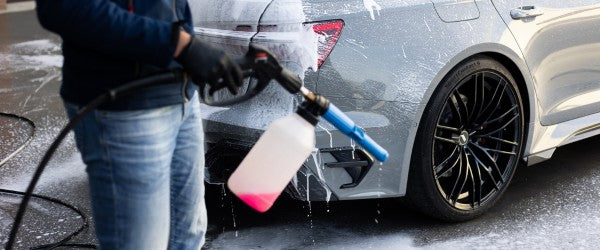 Hoe gebruik je Pre Wash met een schuimlans?