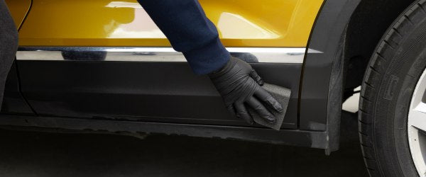 Hoe verwijder je krassen op een bumper?