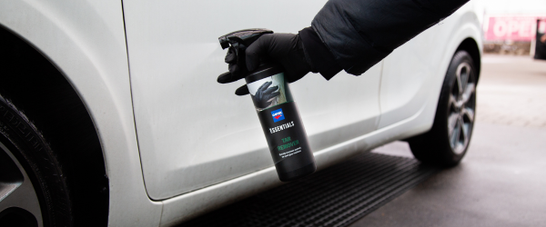 Hero afbeelding Hoe verwijder ik teer en asfalt van de lak?