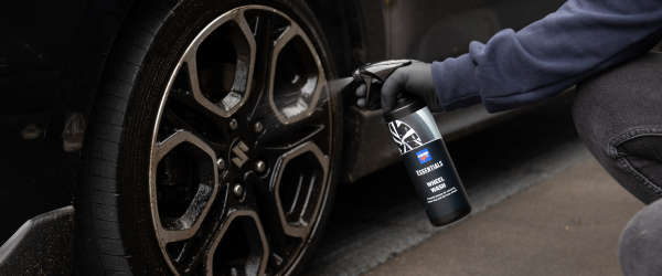 Hero afbeelding Hoe verwijder ik hardnekkig remstof van mijn velgen?